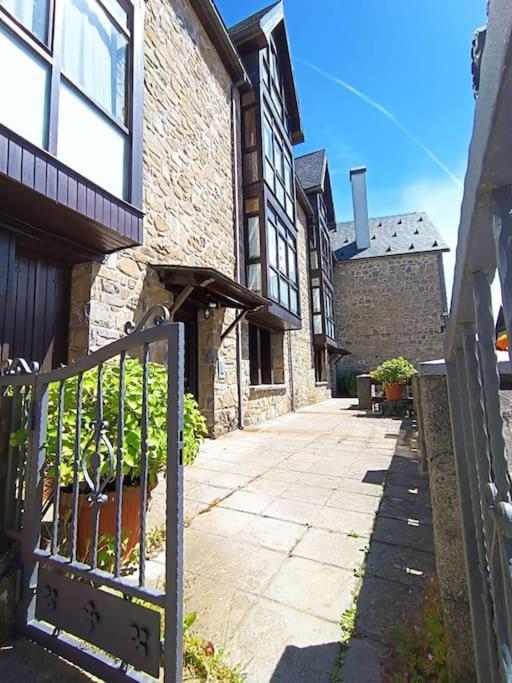 Pena Telera Petfriendly - Arafita Apartamentos El Pueyo de Jaca Exterior photo